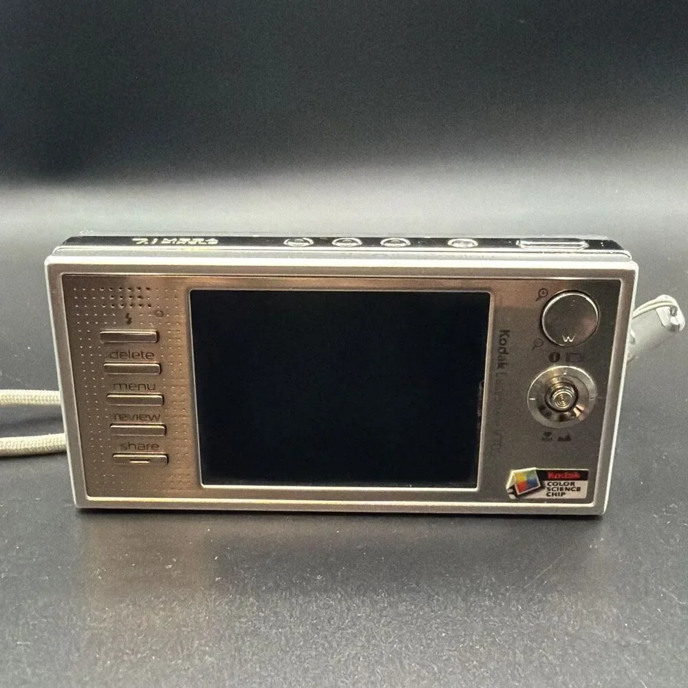 Kodak EasyShare V705 With E45 Lens - PARTS ONLY